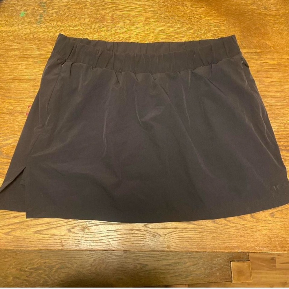 Stoic utility skort